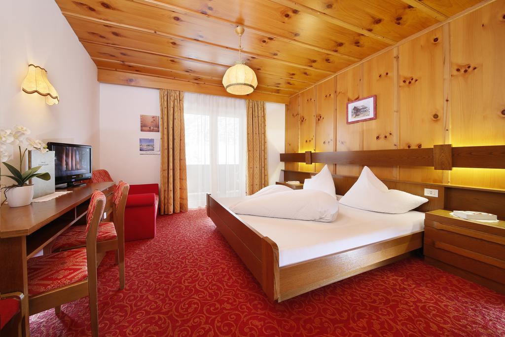 Hotel Alpenblick Pfelders Exteriér fotografie